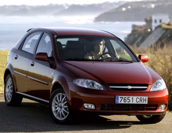 Chevrolet Lacetti Hatchback CDX [EU-spec] '2004–13