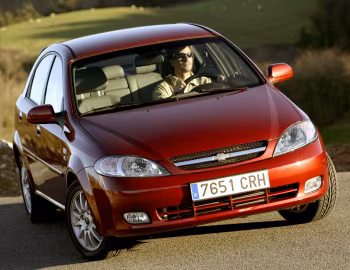 Chevrolet Lacetti Hatchback CDX [EU-spec] '2004–13