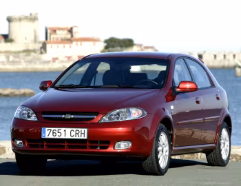 Chevrolet Lacetti Hatchback CDX [EU-spec] '2004–13