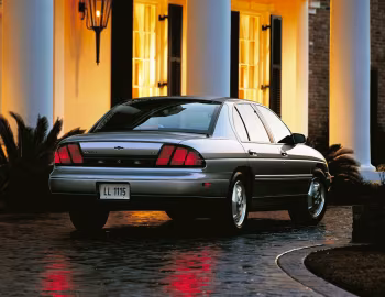 1995–99 Chevrolet Lumina LS