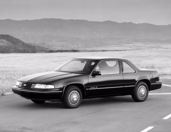 1992 Chevrolet Lumina Coupe (W/L1)