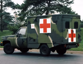 Chevrolet M1010 Ambulance (CUCV) '07.1983–????