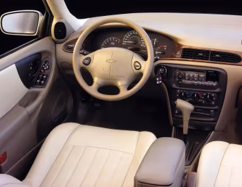 Panel frontal 2000–05 Chevrolet Malibu '1999–2005