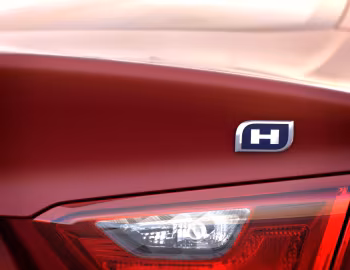 2016–18 Chevrolet Malibu Hybrid [North America] '2016–18