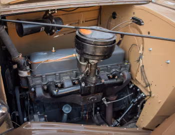 Sous la capuche 1934 Chevrolet Master Sports Roadster [Australia] (DA)