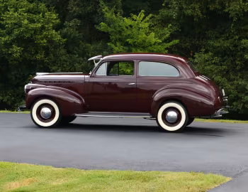 1940 Chevrolet Master 85 2-door Town Sedan (KB-1102)