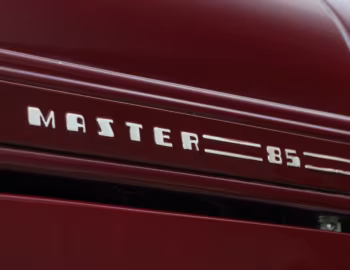 1940 Chevrolet Master 85 2-door Town Sedan (KB-1102)