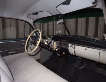 Interior 1950 Chevrolet DeLuxe Styleline 2-door Sedan (HK-2102 1011)