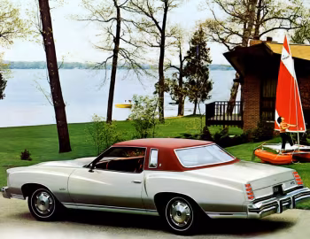 1975 Chevrolet Monte Carlo Coupe (1H 57)