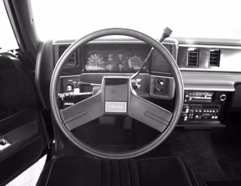Panel frontal 1986 Chevrolet Monte Carlo Sport Coupe (Z37)