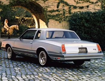 1982 Chevrolet Monte Carlo Sport Coupe with optional Landau roof (Z37)