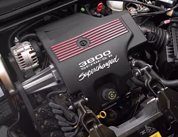 Bajo el capó 2004–05 Chevrolet Monte Carlo Supercharged SS [North America] '2003–05