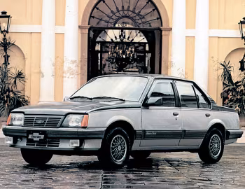 Chevrolet Monza Classic [Latam] '1987–92