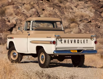 1959 Chevrolet-NAPCO Apache 31 Deluxe Fleetside Pickup Truck (3A-3100)