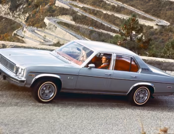 1977 Chevrolet Nova Concours Sedan (1X Y69) '1976–77