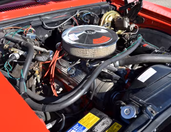 Под капотом 1971 Chevrolet Nova Coupe SS 350 Pkg. (11427)