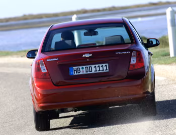 Chevrolet Nubira CDX Sedan '2004–09