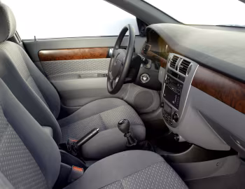 Interior Chevrolet Nubira Sedan (J200) '2004–09