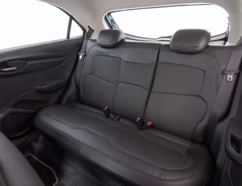 Интерьер Chevrolet Onix '2012–16