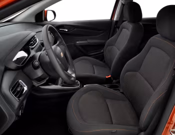 Интерьер Chevrolet Onix '2012–16