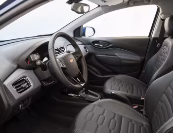 Interior Chevrolet Onix LT '2016–19