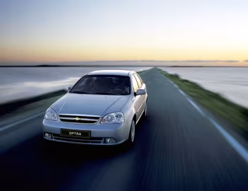 Chevrolet Optra Sedan '2004–09