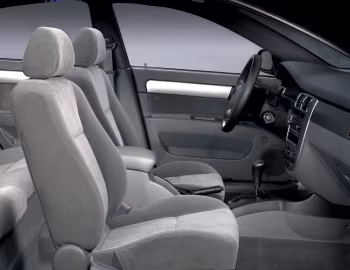 Interior Chevrolet Optra Sedan '2004–09