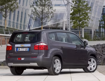 Chevrolet Orlando [Worldwide] '2010–18