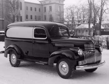 1941 Chevrolet Panel Truck (AK-3105)