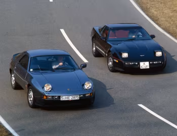 Porsche 928 S, Chevrolet Corvette Sport Coupe