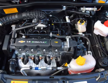 Bajo el capó Chevrolet Prisma '2006–11