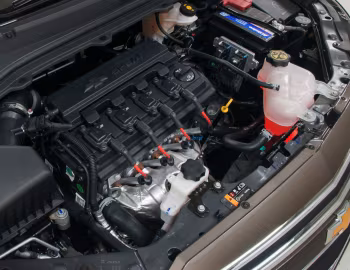 Bajo el capó Chevrolet Prisma '2013–16