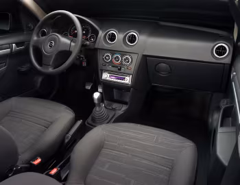 Interior Chevrolet Prisma '2006–11