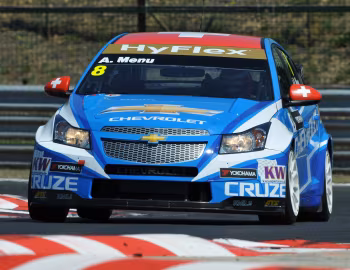 RML Chevrolet Cruze WTCC (J300) '2011–12