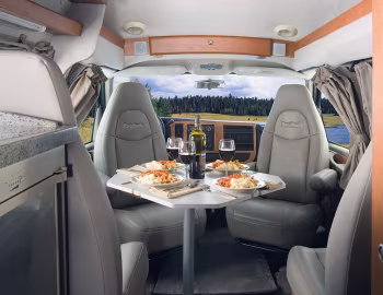 Interior 2005–10 Roadtrek 210-Versatile
