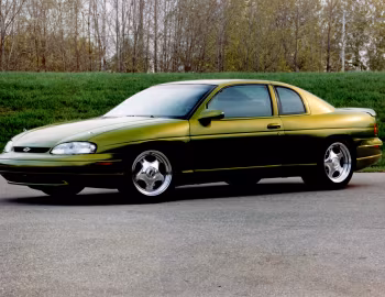 1995 Chevrolet RWD Monte Carlo