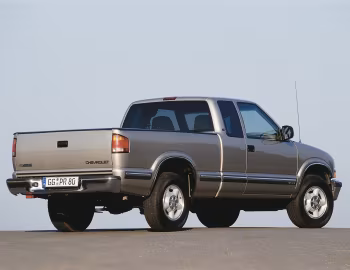 Chevrolet S-10 Extended Cab [EU-spec] '1998–2003