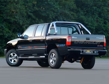 Chevrolet S-10 Crew Cab [Brazil] '2005–08