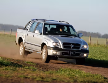 Chevrolet S-10 Crew Cab [Brazil] '2005–08