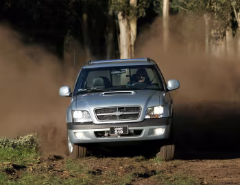 Chevrolet S-10 Crew Cab [Brazil] '2005–08