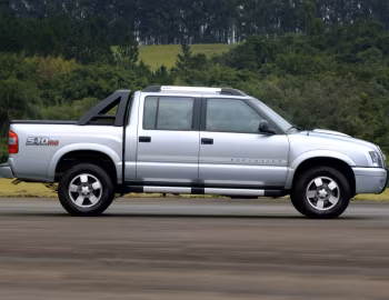 Chevrolet S-10 Crew Cab [Brazil] '2008–12
