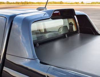 Chevrolet S10 "Midnight" Double Cab '2023–24