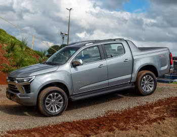 Chevrolet S10 High Country Double Cab '2024–pr.