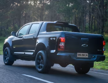 Chevrolet S10 "Midnight" Double Cab '2023–24