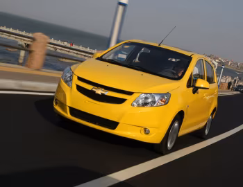 Chevrolet Sail Hatchback '2010–14