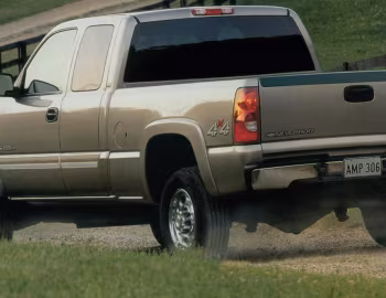 2003–07 Chevrolet Silverado 2500 HD Extended Cab