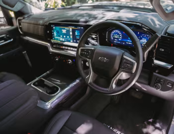 Interior Chevrolet Silverado 2500 HD LTZ Premium [Australia] '2024–pr.