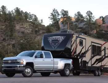 2015–19 Chevrolet Silverado 3500 HD LTZ Crew Cab [North America] (GMTK2H) '2014–19