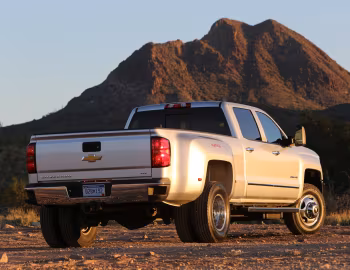 2015–19 Chevrolet Silverado 3500 HD LTZ Crew Cab [North America] (GMTK2H) '2014–19