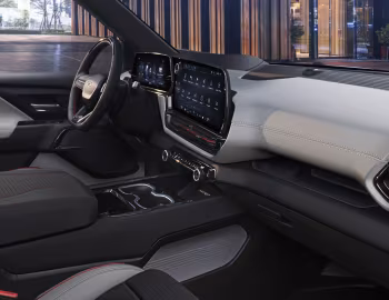 Interior 2024–pr. Chevrolet Silverado EV RST Crew Cab '2023–pr.